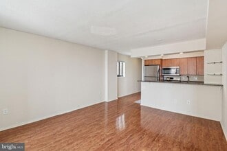 1420 Locust St in Philadelphia, PA - Building Photo - Building Photo
