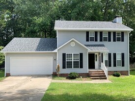 524 Wyndham Dr in Fuquay Varina, NC - Building Photo