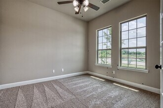 330 Sweetspire Dr in Royse City, TX - Foto de edificio - Building Photo