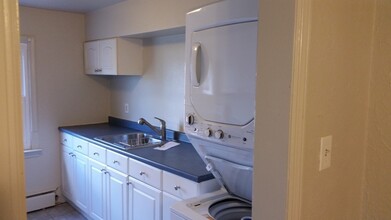 817 Hilltop Avenue Ext Unit C in Abingdon, MD - Building Photo - Building Photo