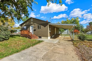 2104 Prairie Ave in Rapid City, SD - Building Photo