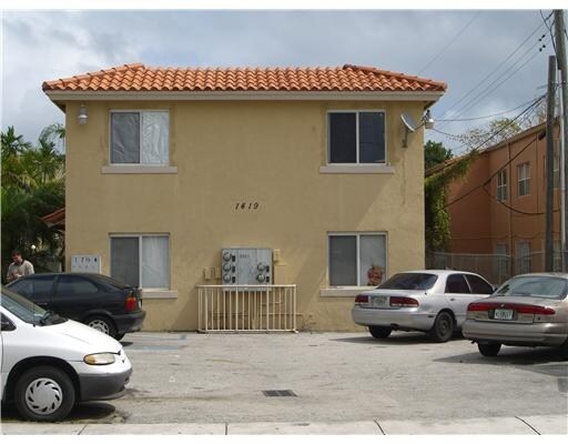 1419 SW 22nd Ave in Miami, FL - Building Photo