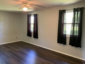 13928 Parent Rd in New Haven, IN - Building Photo - Building Photo