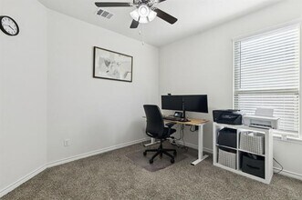 11112 Canyon Oak St in Aubrey, TX - Foto de edificio - Building Photo