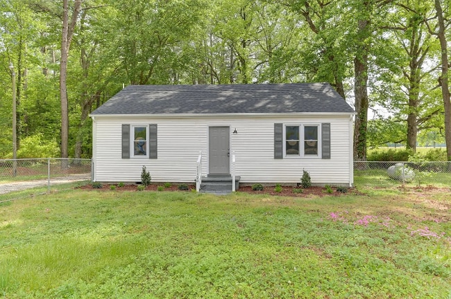 11100 Mill Swamp Rd in Smithfield, VA - Building Photo - Building Photo