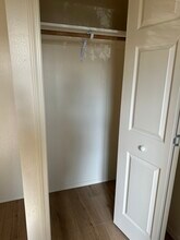 117 C St, Unit 117 Unit F in Phoenix, OR - Foto de edificio - Building Photo