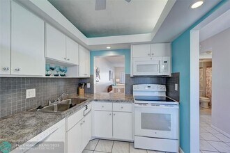 1461 S Ocean Blvd in Pompano Beach, FL - Building Photo - Building Photo
