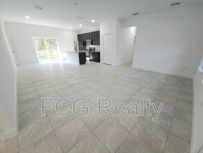 6374 N Falmouth Terrace in Citrus Springs, FL - Building Photo - Building Photo