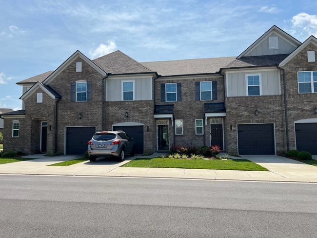 property at 15 Holland Ridge Cir