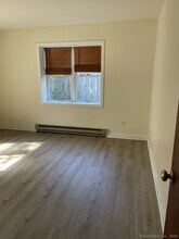 60 Westwood Rd in Woodbury, CT - Building Photo - Building Photo