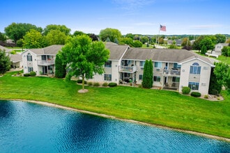 Crystal Lake in Green Bay, WI - Foto de edificio - Building Photo