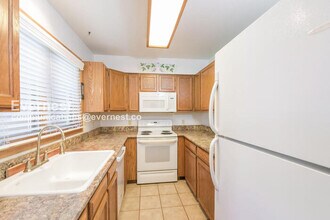 3535 Spring Creek Pl in Boulder, CO - Building Photo - Building Photo