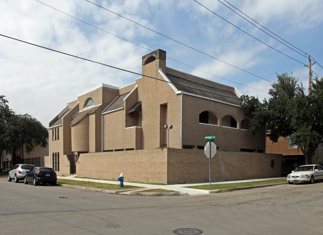 3414 Graustark St in Houston, TX - Foto de edificio - Building Photo