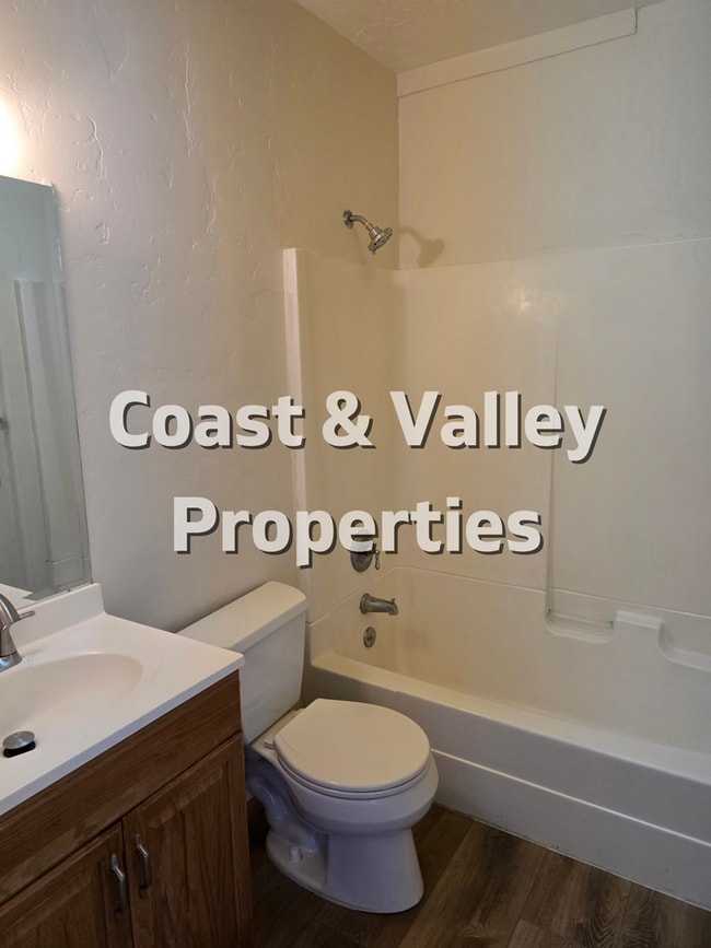 323 S Main St in Salinas, CA - Building Photo - Building Photo