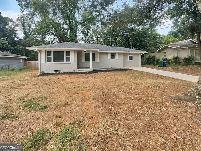 property at 1955 S Columbia Pl