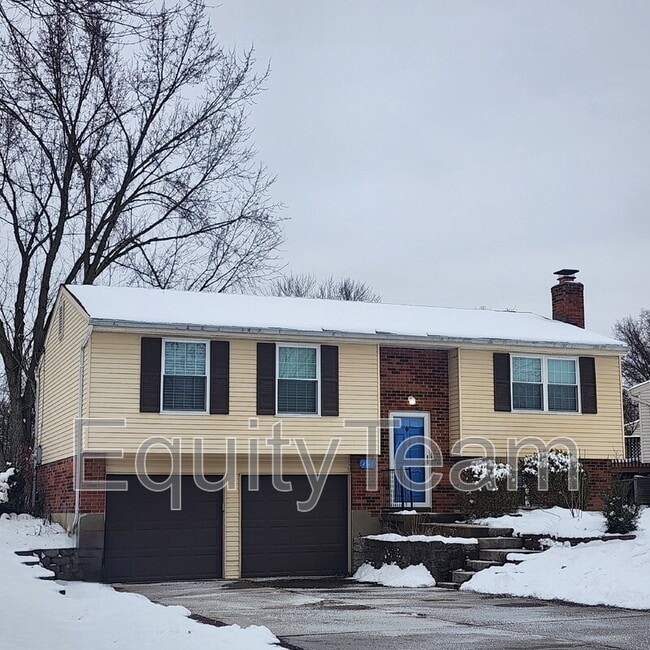 property at 4548 Forest Haven Ln