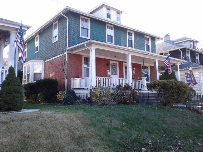 property at 1132 Stirling St