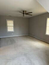5 Ballard Ct in Durham, NC - Building Photo - Building Photo