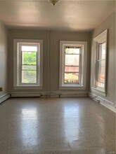 312 N 6th St-Unit -2 in Allentown, PA - Building Photo - Building Photo