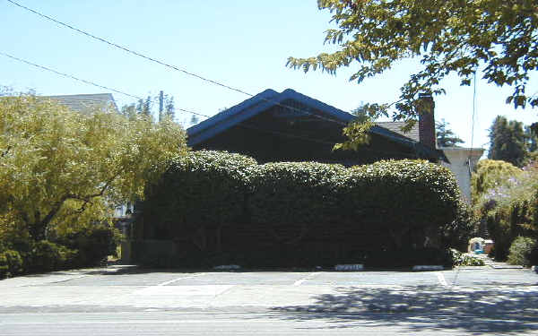 1222 Delaware St in Berkeley, CA - Foto de edificio - Building Photo