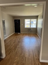 630 W Foothill Blvd in Monrovia, CA - Building Photo - Building Photo