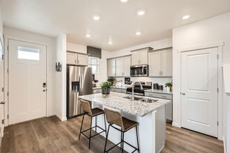 Havenwood at Harmony in Aurora, CO - Building Photo - Building Photo