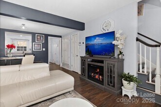 6428 Old Pineville Rd in Charlotte, NC - Building Photo - Building Photo
