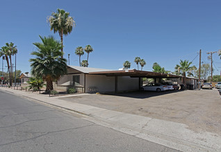 1540-1546 E Broadway in Mesa, AZ - Building Photo - Building Photo