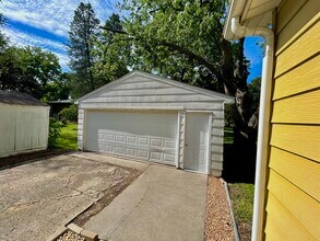 1000 Kern St in Normal, IL - Building Photo - Building Photo
