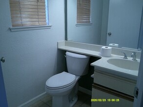 265 Sanborn Ln in Dixon, CA - Building Photo - Building Photo