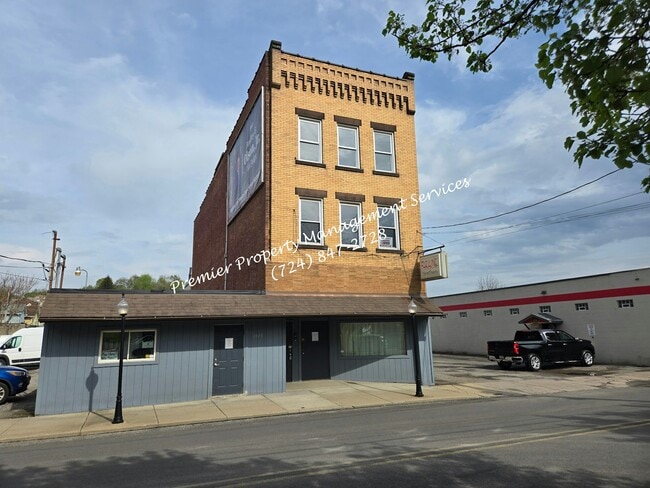 property at 1015 S Mill St