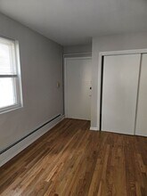 1714 W Touhy Ave in Chicago, IL - Building Photo - Building Photo