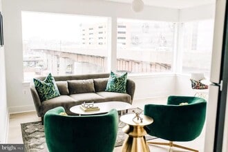 415 St Paul St in Baltimore, MD - Building Photo - Building Photo