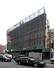 19 Kenmare St in New York, NY - Building Photo - Building Photo