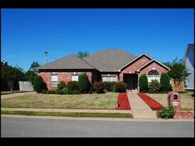 3211 Moonlighting Pl in Bryant, AR - Building Photo