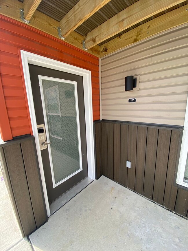property at 1309 Carousel Ct