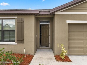 1310 Mineral Lp Dr NW in Palm Bay, FL - Building Photo - Building Photo
