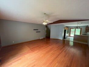 4262 Eagle Crest Dr in Williamsburg, MI - Building Photo - Building Photo