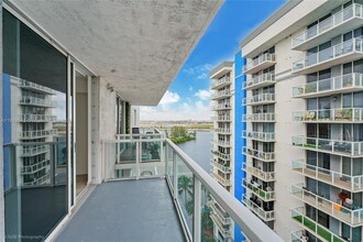 5091 NW 7th St, Unit 1 in Miami, FL - Building Photo - Building Photo