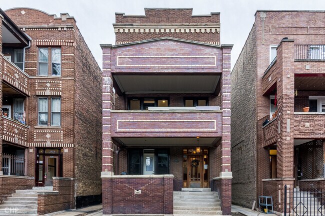 property at 2318 W Thomas St