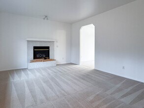 22722 Judd Dr in Anchorage, AK - Building Photo - Building Photo