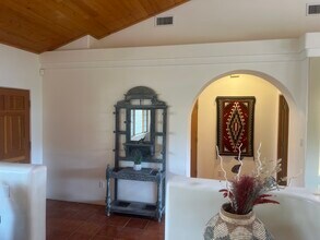 2504 Griegos Pl NW in Albuquerque, NM - Building Photo - Building Photo