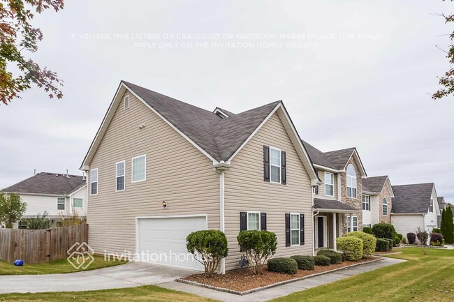 4554 Grove Lake St SW in Loganville, GA - Foto de edificio - Building Photo