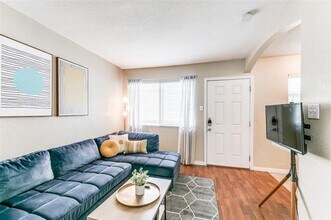 5814 Worth St in Dallas, TX - Building Photo - Building Photo