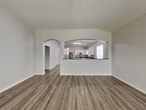 6733 River Ridge Ln in Dickinson, TX - Building Photo - Building Photo