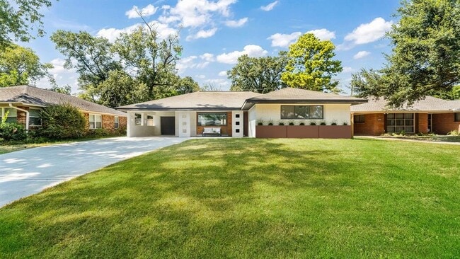 property at 6414 Woodbrook Ln