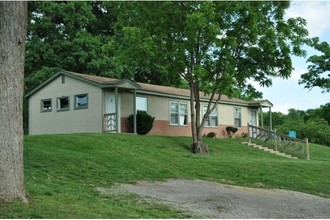 Salisbury Duplexes in Independence, MO - Building Photo - Building Photo