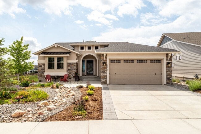 2543 Lakes Edge Dr