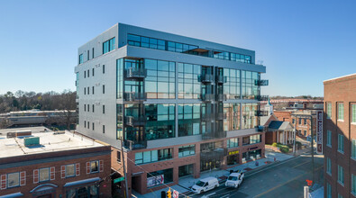 The Bartlett in Durham, NC - Foto de edificio - Building Photo