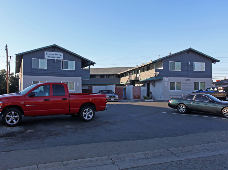 Mills Tower Apartments in Rancho Cordova, CA - Building Photo